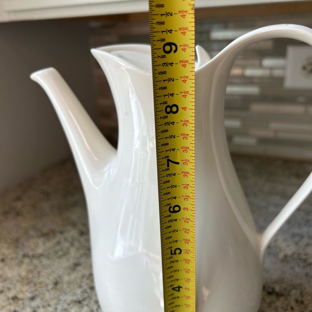Eva Zeisel for Crate&Barrel Tea Pot - Picture 7 of 7